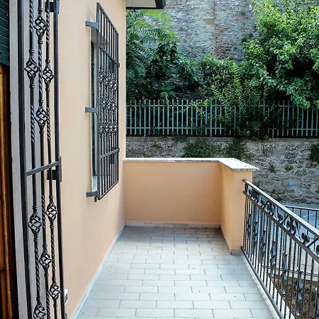 La Tinaia Apartment *